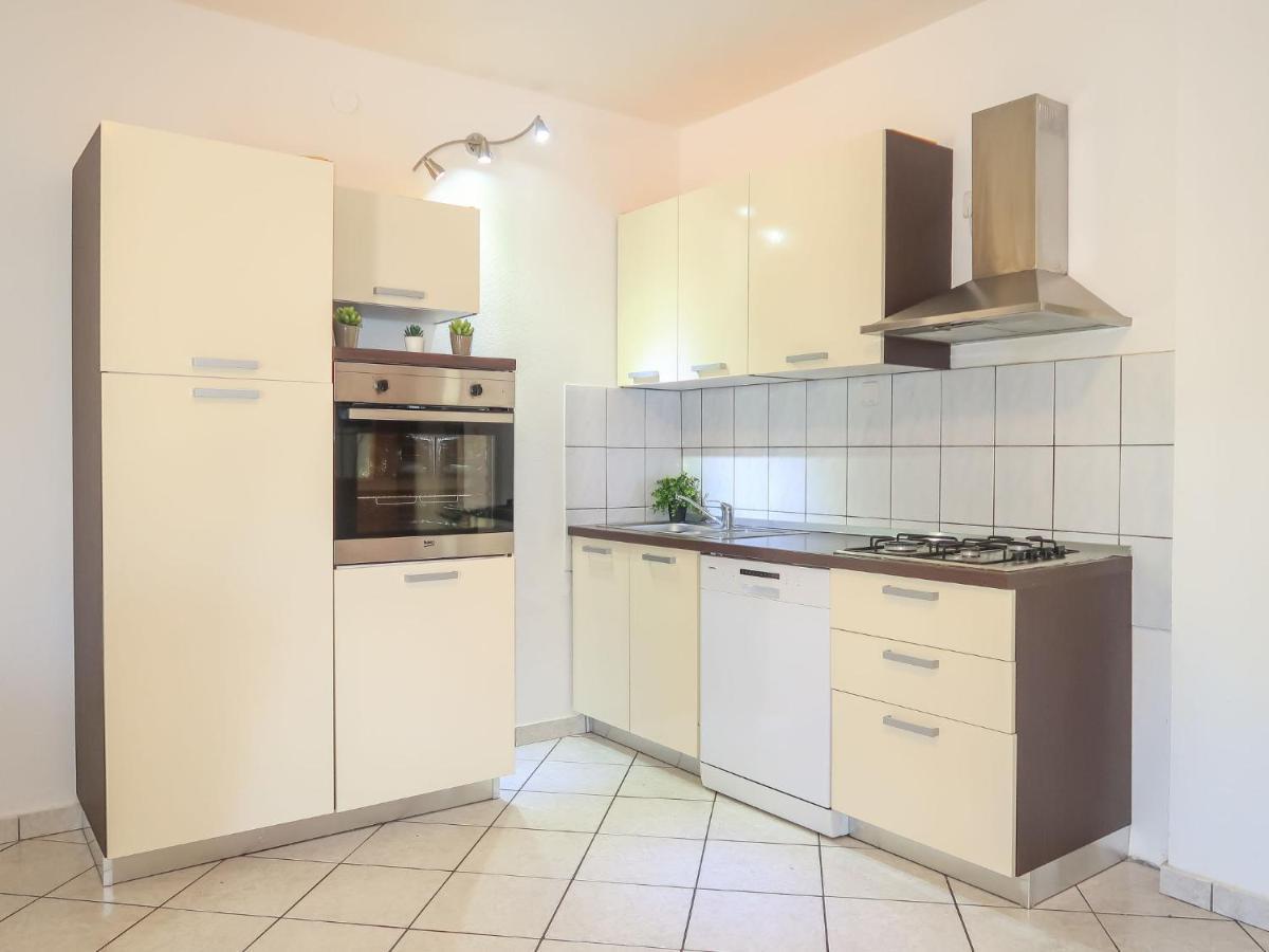 Holiday Home Domagoj - Mlk320 By Interhome Malinska Kültér fotó