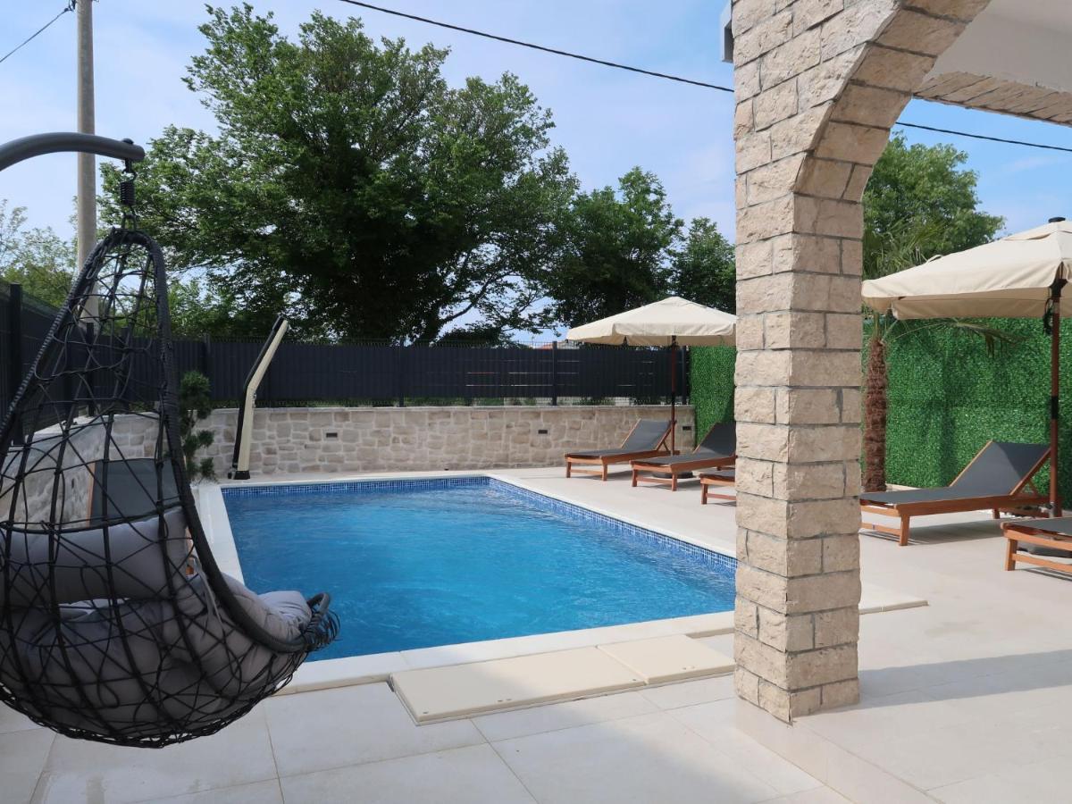 Holiday Home Domagoj - Mlk320 By Interhome Malinska Kültér fotó